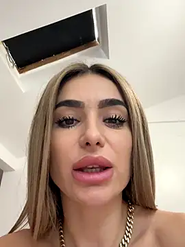 KaseyQuinn_ live sex cam