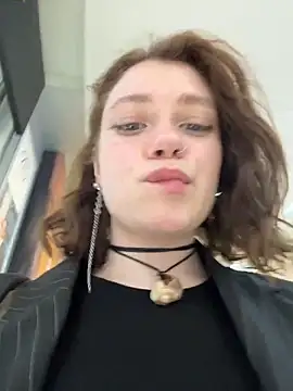 lucy-joy live sex cam
