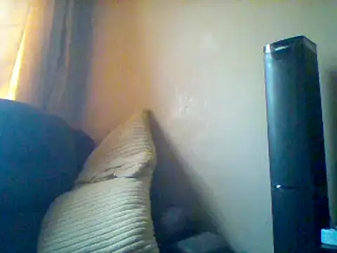 ClinDi live sex cam