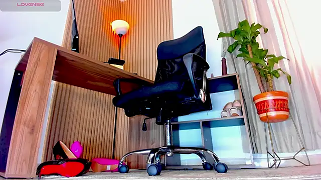 Anastacia_lestrange live sex cam
