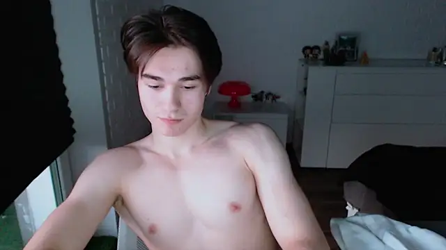 MarkusDean live sex cam