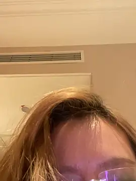 miumiu-66 live sex cam