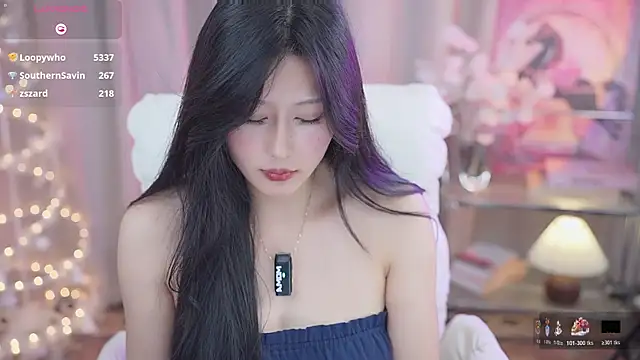 Cherry_lovable live sex cam