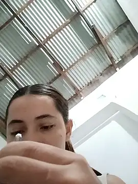 -Nicol live sex cam