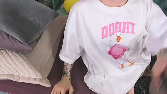 NaughtyLoryy live sex cam