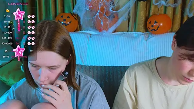 Girls_Fingers live sex cam