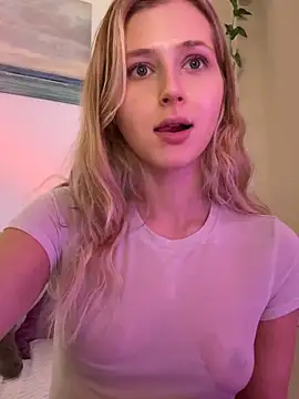 LunaRase live sex cam