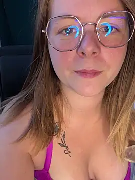 Nina_blain live sex cam