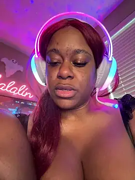 Tikalalin live sex cam