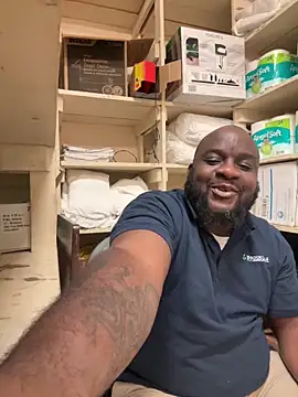 africandickxxl live sex cam