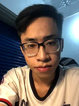 liamhn2k4 live sex cam