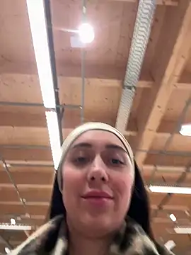 emiliasommer live sex cam