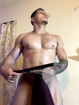 Matt_your_master_ live sex cam