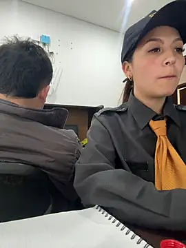 Emily-7_ live sex cam