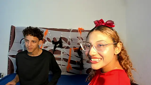 smiths_couple live sex cam