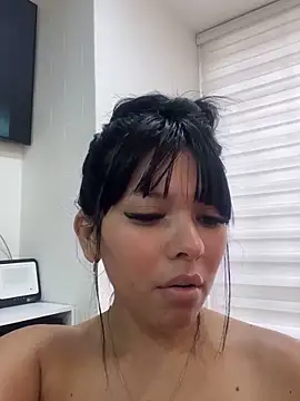 BrendaCrean live sex cam