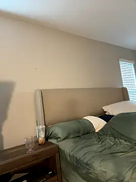 Bronco9602 live sex cam