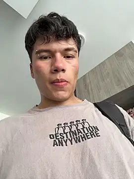 Logan_smith1 live sex cam