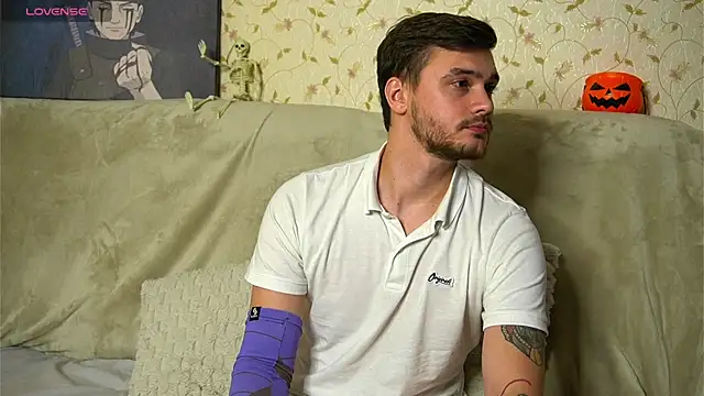 johnstoneisland live sex cam