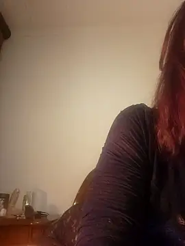LAURAFOCOSA live sex cam