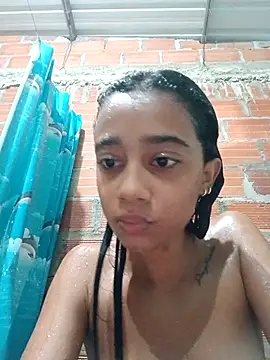 Zoe_Sweett18 live sex cam