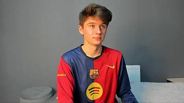 SherlockMax live sex cam