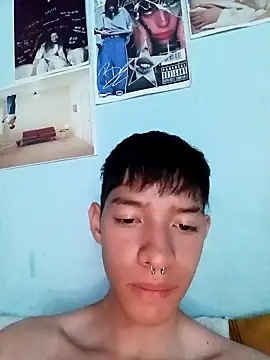 heyy_noah11 live sex cam