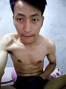 Uh-em95 live sex cam