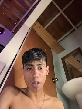 Mauuu18 live sex cam