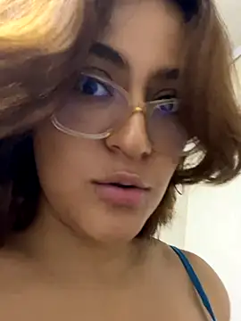 Juliana_News live sex cam