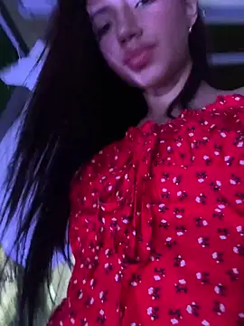 GoodGirlGoneXXX live sex cam