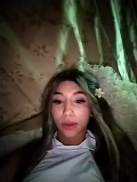 Ella_rr live sex cam