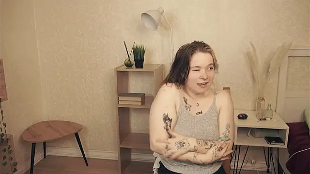 EviaVanveen live sex cam