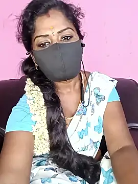 tamilammukuttyy live sex cam
