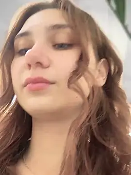 QuitieLia live sex cam