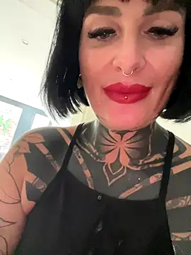 KathaleaNoir live sex cam