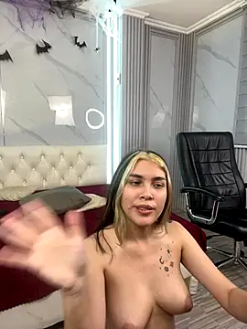 Little_Cuttie_ live sex cam