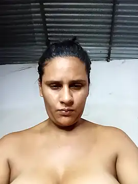 Andreita_95 live sex cam