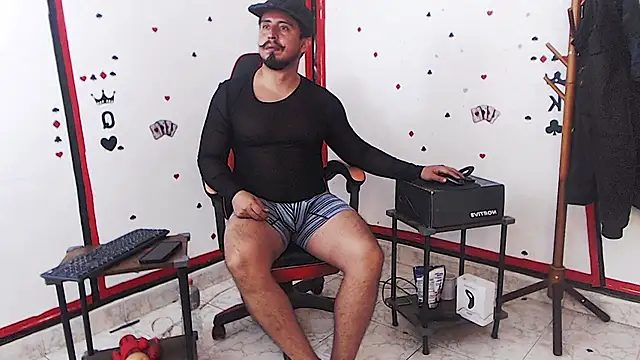 KalethBigDick live sex cam