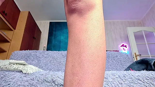 Bellydevilmilky live sex cam