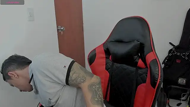davebrow live sex cam