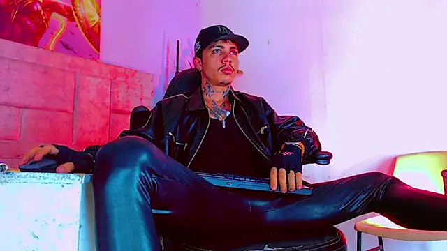 HannibalLester live sex cam