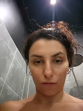 Izabella_Bella live sex cam