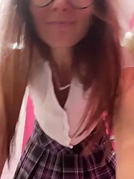 NataKitten live sex cam