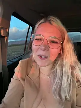 EmyLana live sex cam