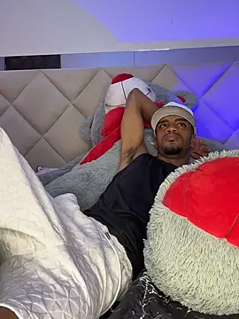 AaronCruz_ live sex cam