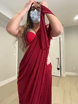 jAsMinE678 live sex cam