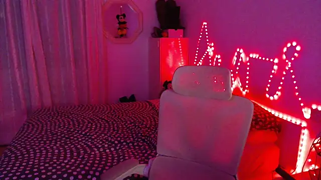 LasolitaAuri live sex cam