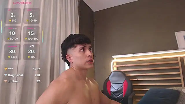 PaulEvens live sex cam