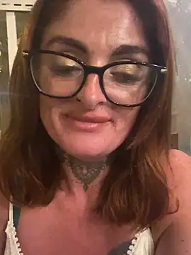 IrishmilfAnna live sex cam